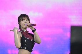 Lollapalooza Festival - Ive performs - Paris