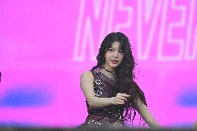 Lollapalooza Festival - Ive performs - Paris