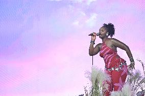 Lollapalooza Festival - Tems - Paris
