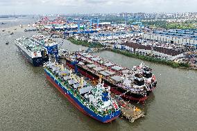 Ships Manufacturing in Yangzhou