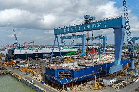 Ships Manufacturing in Yangzhou