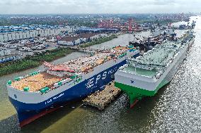 Ships Manufacturing in Yangzhou