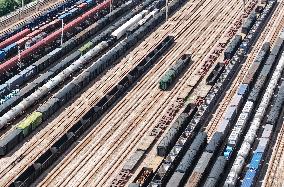 China Railway Freight Volume Increase in H1 2025