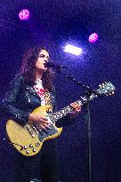 LAURA COX