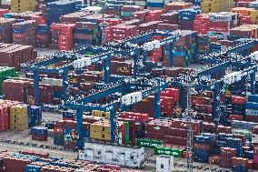 China Nanjing Longtan Port