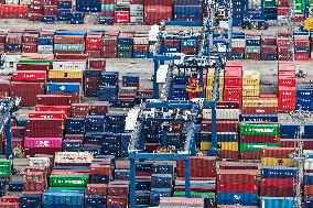 China Nanjing Longtan Port