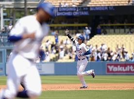 Baseball: Brewers vs. Dodgers