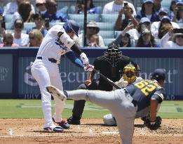 Baseball: Brewers vs. Dodgers