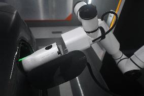 Intelligent Charging Robot