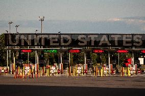 United Stades And Canada Border - Canada