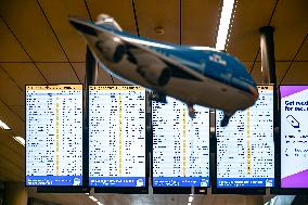 Busiest Travel Day At Schiphol Airport - Amsterdam