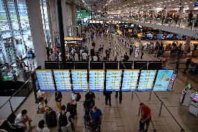 Busiest Travel Day At Schiphol Airport - Amsterdam