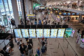 Busiest Travel Day At Schiphol Airport - Amsterdam