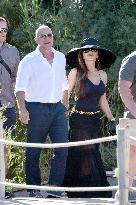 Jeff Bezos And Wife Lauren Sanchez At Club 55 - Saint Tropez