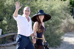 Jeff Bezos And Wife Lauren Sanchez At Club 55 - Saint Tropez