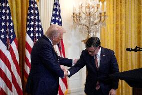 Donald Trump with Republics of Congress - Washington