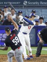 Baseball: Twins vs. Dodgers