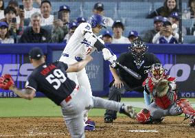 Baseball: Twins vs. Dodgers