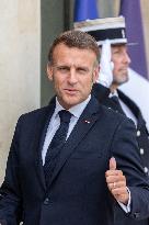 Jotham Napat Received At Elysee - Paris NB
