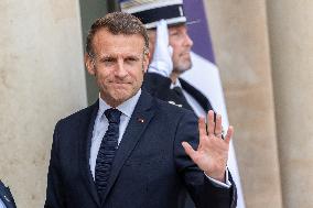 Jotham Napat Received At Elysee - Paris NB