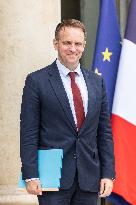 Weekly Cabinet Meeting - Paris NB