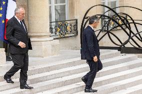 Weekly Cabinet Meeting - Paris NB