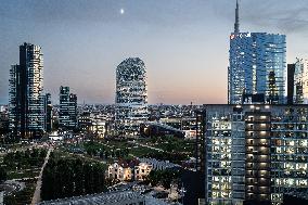 Panoramic Views of Milan's Porta Nuova District - Italy