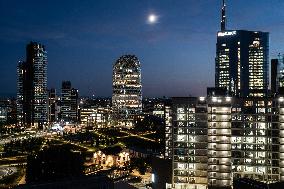 Panoramic Views of Milan's Porta Nuova District - Italy