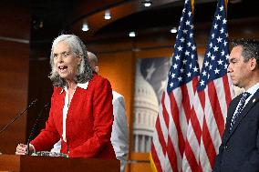 US House Democratic Leadership Press Conference