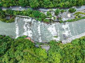 Xiangshuitan Waterfall