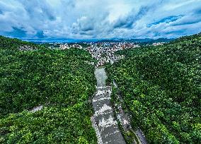 Xiangshuitan Waterfall