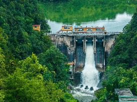 Xiangshuitan Waterfall