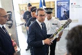 Bruno Retailleau visits the 20th Arrondissement Police Station - Paris