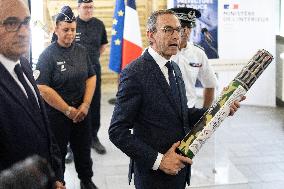 Bruno Retailleau visits the 20th Arrondissement Police Station - Paris