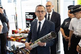 Bruno Retailleau visits the 20th Arrondissement Police Station - Paris