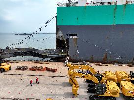 Excavator Export
 Growth