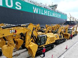 Excavator Export
 Growth
