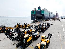 Excavator Export
 Growth