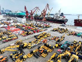Excavator Export
 Growth
