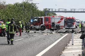 ULM Crash on Italian Highway Claims Two Lives - Italy