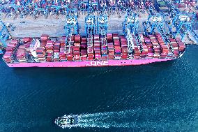 Foreign Trade Containers Trade