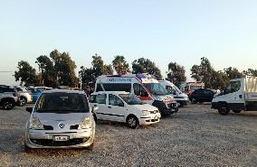 Fire Threatens Resort And Causes Evacuation - Italy