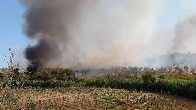 Fire Threatens Resort And Causes Evacuation - Italy