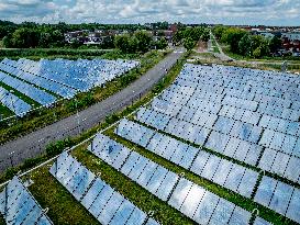Solar Park With Energy To Power 80,000 Households - Netherlands