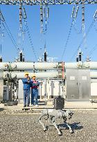 Intelligent Robot Inspects Power Grid in Chuzhou