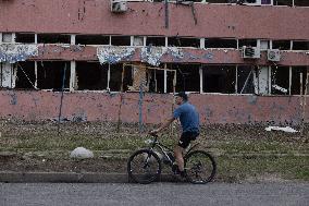 6 people Including Two Children Injured in Russian Attack - Kharkiv