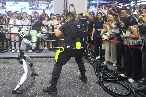 Unitree Boxing Robot at 2025 WAIC in Shanghai