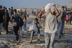 Humanitarian Aid Relief - Gaza