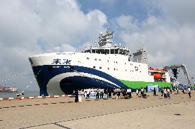 China First Deep-sea Green and Intelligent Technology Test Vessel