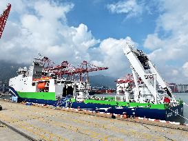 China First Deep-sea Green and Intelligent Technology Test Vessel